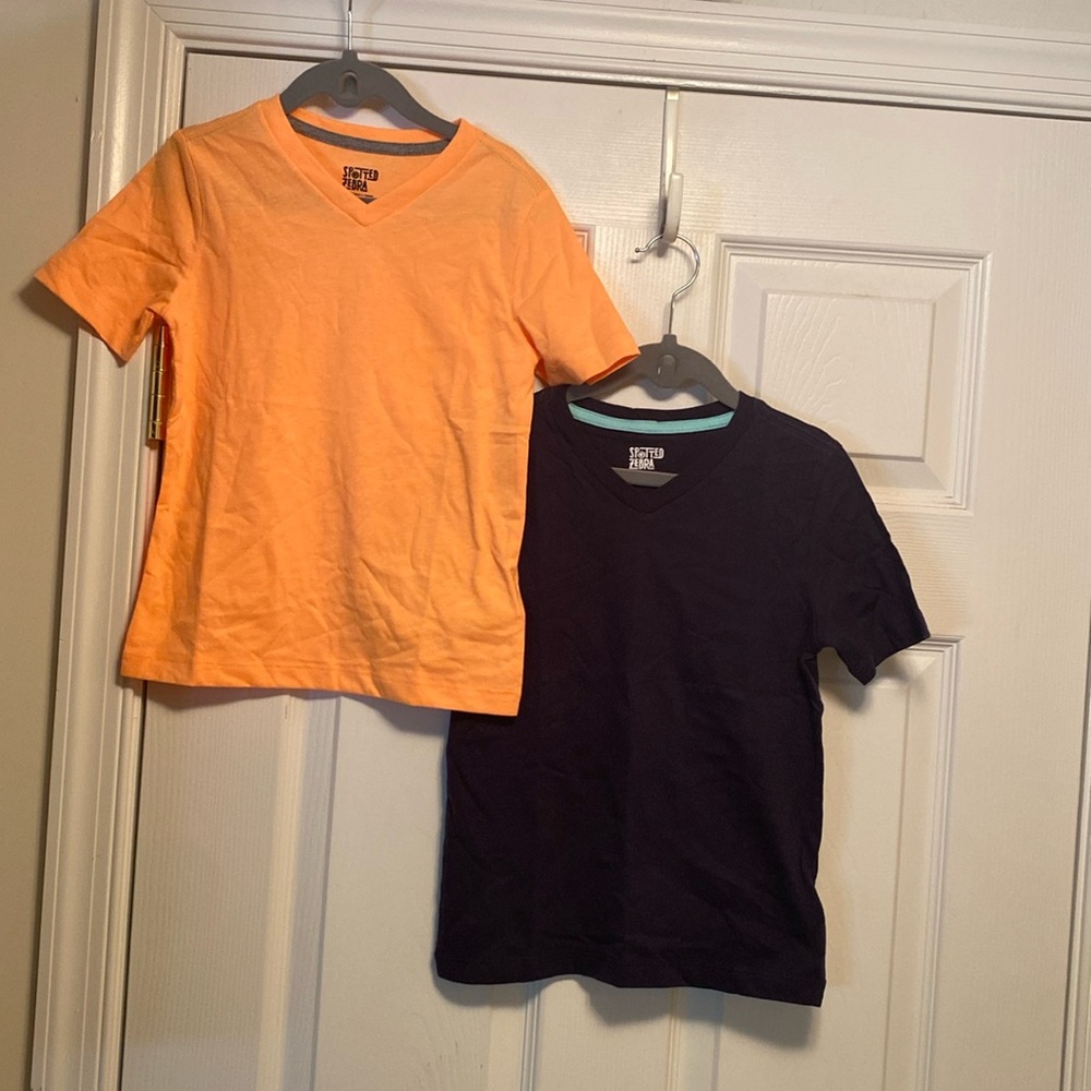 NWOT (Bundle of 2) Spotted Zebra Short Sleeve Shirts…